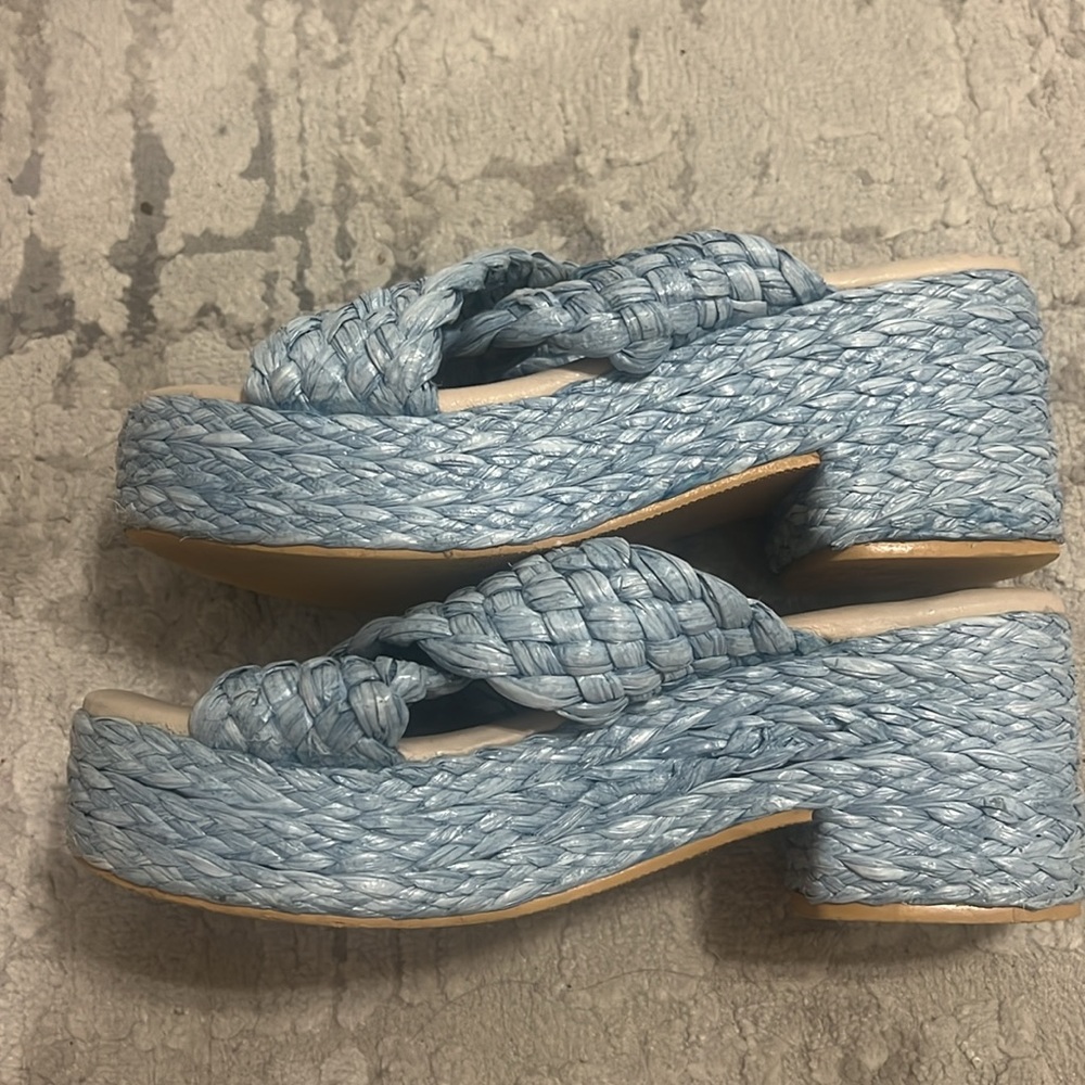 Beach by Matisse Size 9M